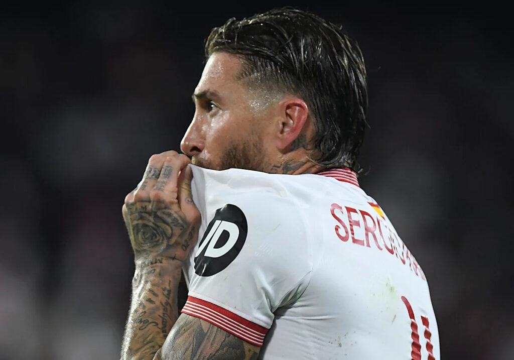 Sergio siempre ha dejado claro su amor por el equipo sevillano, mismo que lo hizo debutar allá por el año 2003.