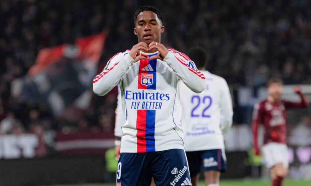 Endrick brilla en Francia marca un hat-trick y sus números asustan