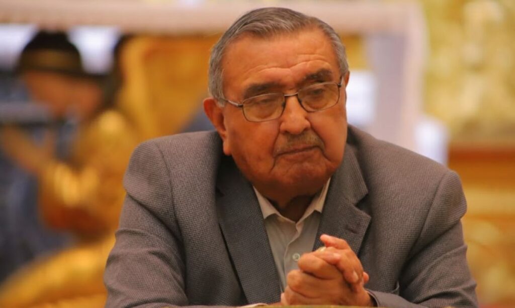 ¡Lo bueno no pierde vigencia! Nahúm Valladares, la voz oficial que volvió a juramentar a un presidente
