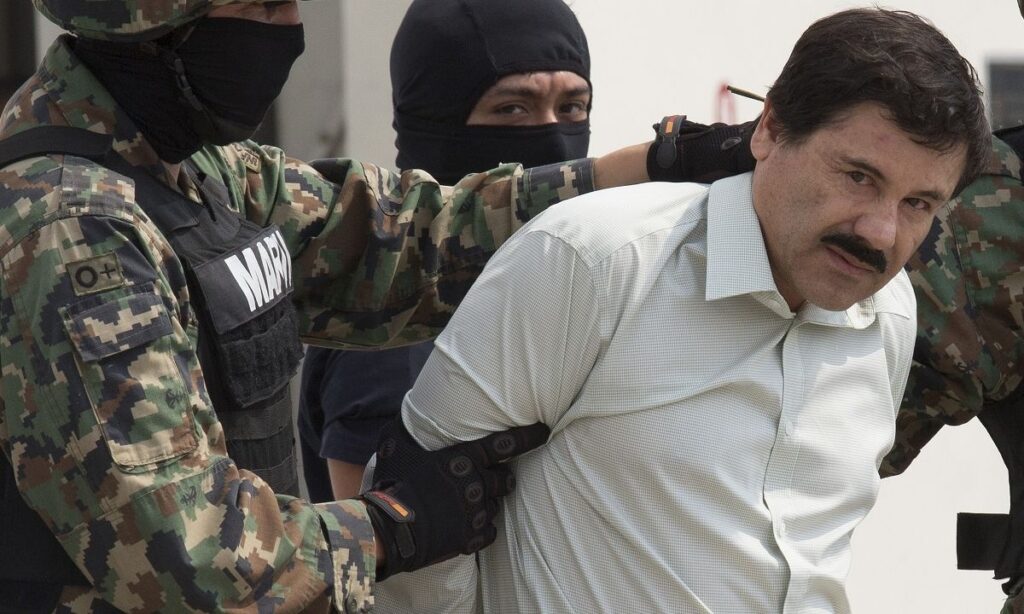 Chapo Guzmán pide extradición a México