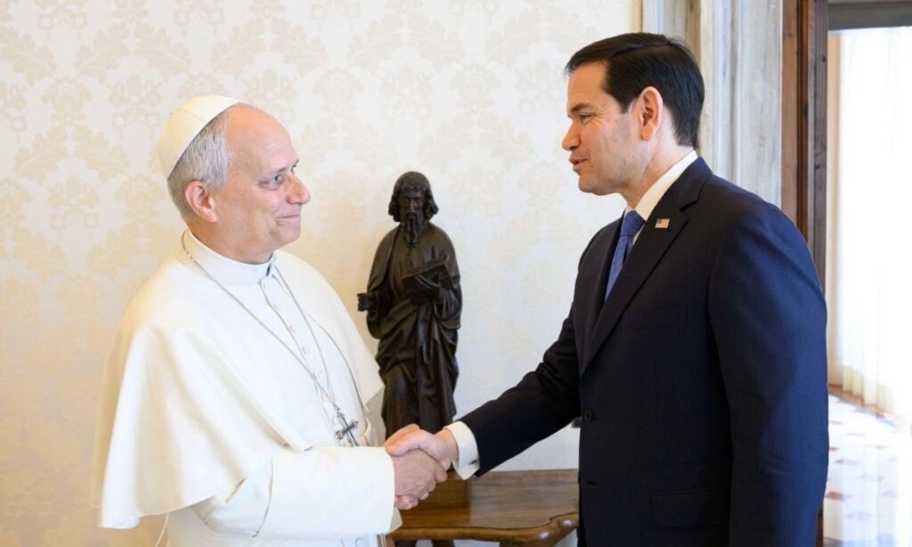 Marco Rubio y el papa León XIV