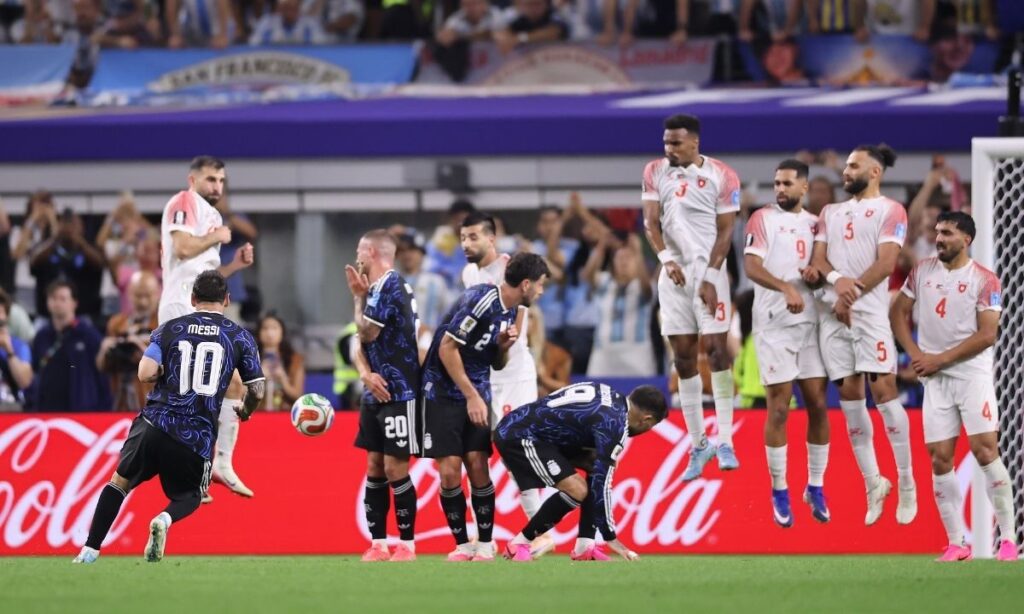 Argentina avanza con campaña perfecta
