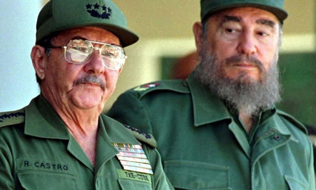 Parlamento Europeo pide suspender el diálogo con Cuba