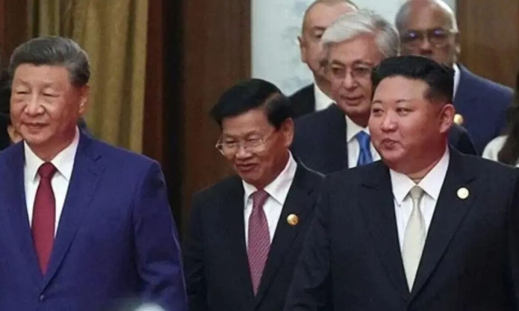 Xi Jinping llega a Corea del Norte