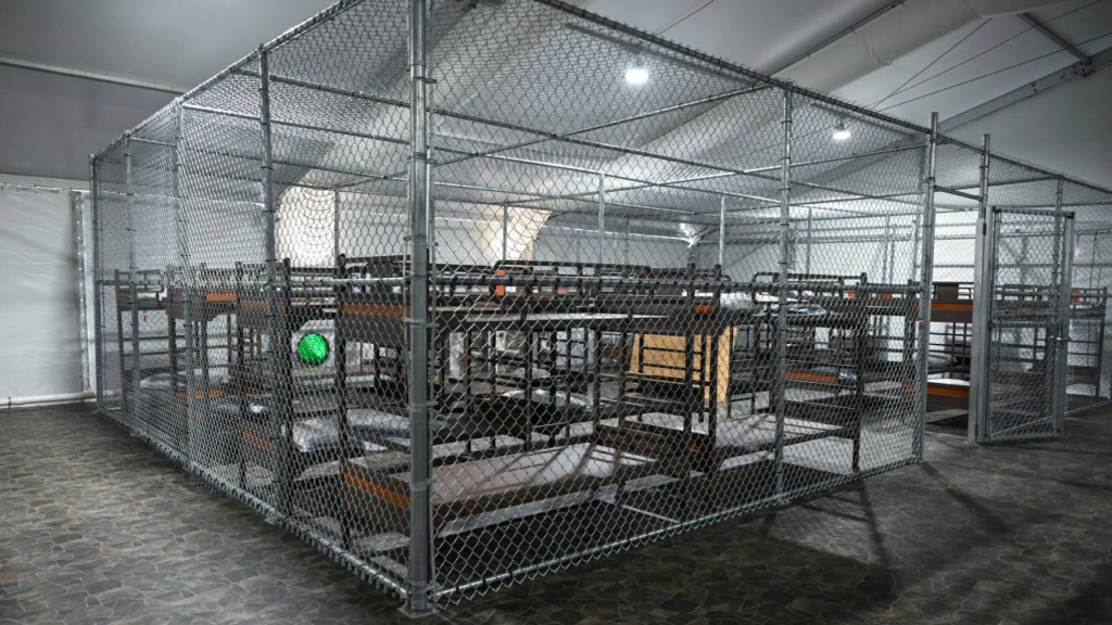 El denominado Alcatraz de los Caimanes
