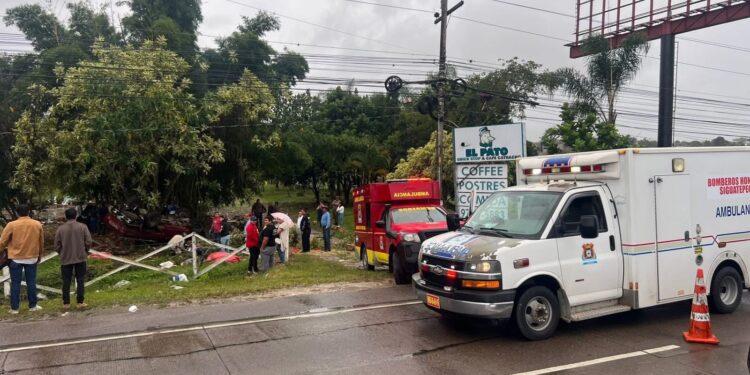 A cuatro asciende el número de muertos tras accidente en la CA-5 a la altura de Siguatepeque
