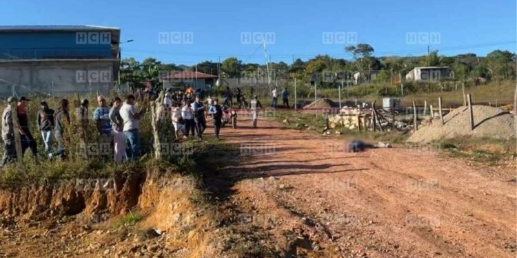 ¡Horror! Asesinan a dos mujeres en una calle de Lajas, Comayagua