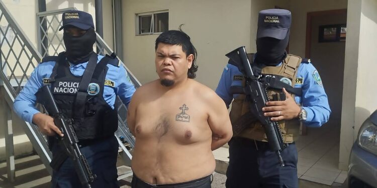 Atrapan a el “Baby Chino” acusado de coordinar extorsiones en la capital | Móvil Emergencia TGU