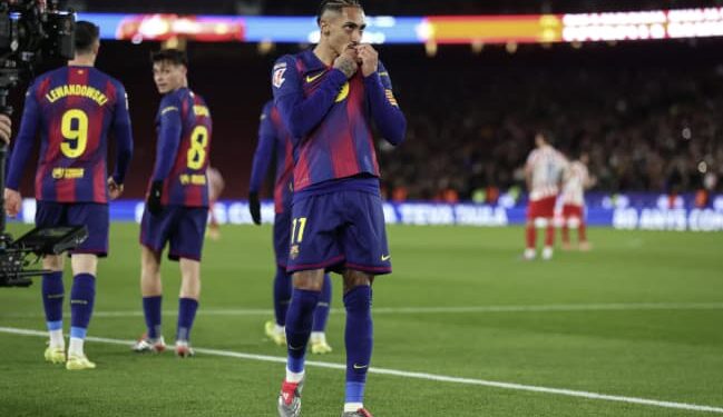 Barcelona vence 3-1 al Atlético de Madrid y es más líder que nunca en LaLiga