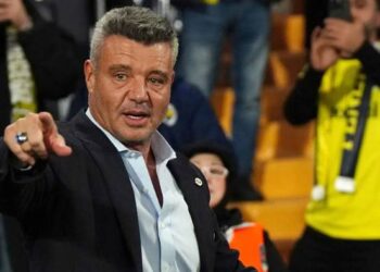 Detenido el presidente del Fenerbahçe por supuesto consumo de drogas