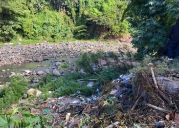 Flotando en un río encuentran cadáver en la col. Monterrey Norte de la capital
