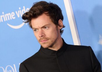 Harry Styles rompe el silencio con video sorpresa en YouTube tras dos años de pausa