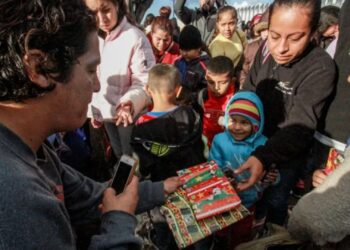 Migrantes celebran Navidad
