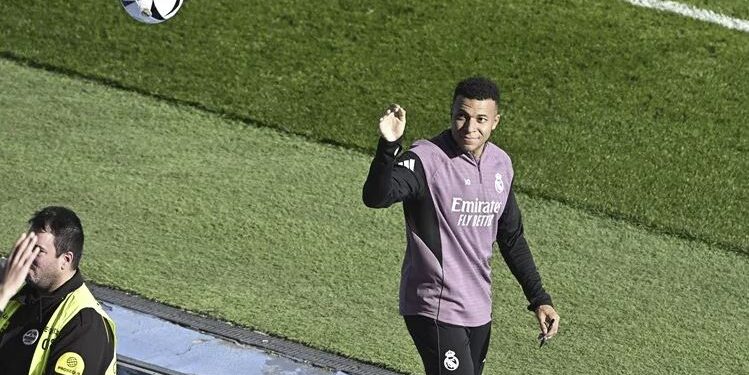 El francés Kylian Mbappé, se perderá como mínimo el primer partido de LaLiga de 2026 ante el Betis