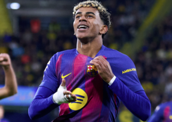 ¡Un día sin sobresaltos! El Barcelona somete 2-0 al Villarreal y sigue primero