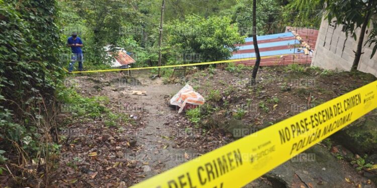 ¡Dantesco! Atado con un cable y ensabanado, dejan cadáver de un hombre en Copán