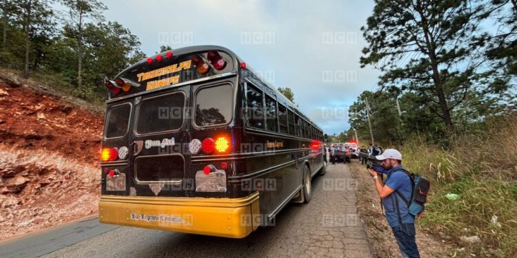 ¡No fue asalto! Sicarios subieron al bus para asesinar pareja de Güinope
