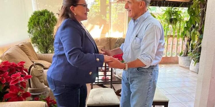 Presidenta Xiomara Castro le desea “suerte” al mandatario entrante Nasry Asfura y le dice a los hondureños: “Misión Cumplida”