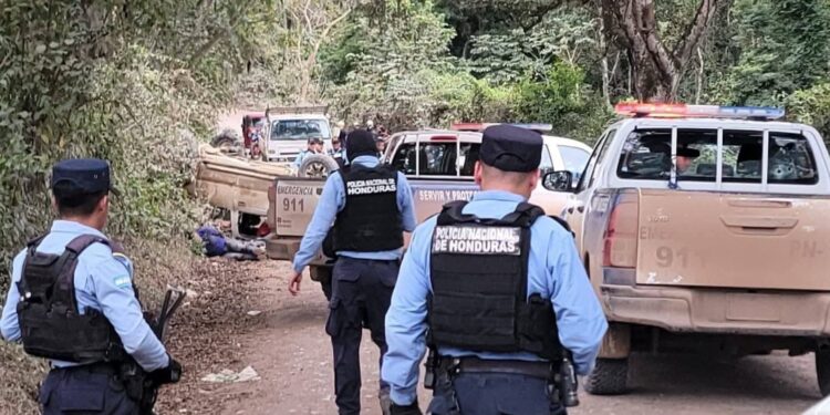 Muere uno de los cuatro hombres que pretendían secuestrar a un ciudadano en Victoria, Yoro; el hecho deja policías heridos