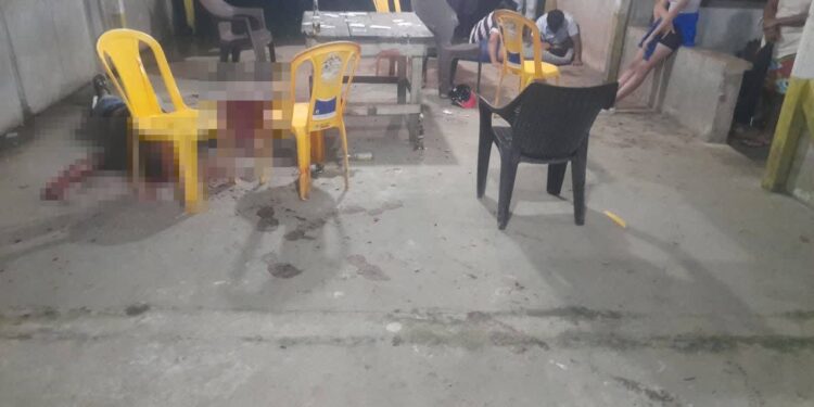 ¡Imparable violencia! Matan a dos hombres en un establecimiento de bebidas alcohólicas en La Masica, Atlántida