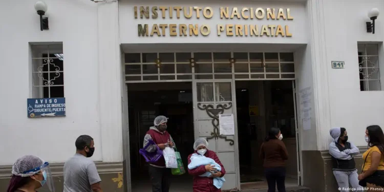 Perú emite alerta epidemiológica por «alto riesgo» de sarampión y polio en el país