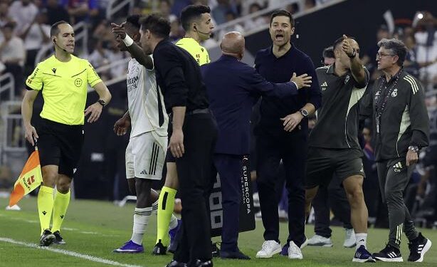 El llamativo posteo del Atlético de Madrid en medio del cruce entre Simeone y Vinícius