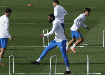 Antonio Rüdiger, duda para el partido de semifinales de la Supercopa de España por molestias en la rodilla