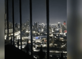 Se escuchan ráfagas de disparos en los alrededores del palacio presidencial de Venezuela
