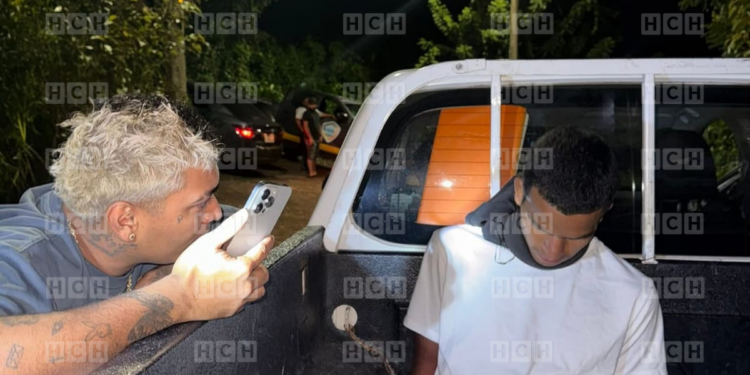 Capturan en La Ceiba a jovencito de 17 años que robó pertenencias del Tiktoker “Supremo” valoradas en más de 200 mil lempiras