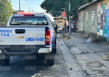 ¡Uno más! “Guaro” le arrebata la vida a un indigente en el barrio Paz Barahona, San Pedro Sula