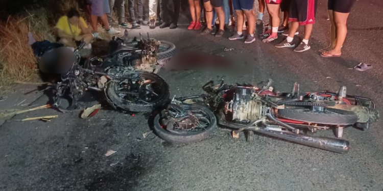 La muerte anda en dos ruedas… Dos motociclistas fallecen y una persona herida deja accidente de tránsito en Marcovia, Choluteca