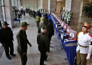 Cuba despide a los 32 militares muertos en Venezuela: «EE.UU. ha tirado todo por el piso»