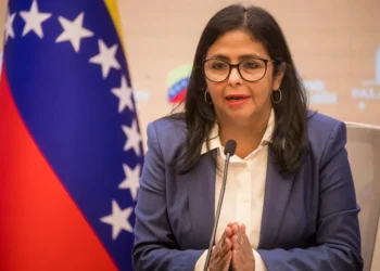 Delcy Rodríguez y la alianza chavista se comprometen con «el rescate» de Nicolás Maduro y su esposa