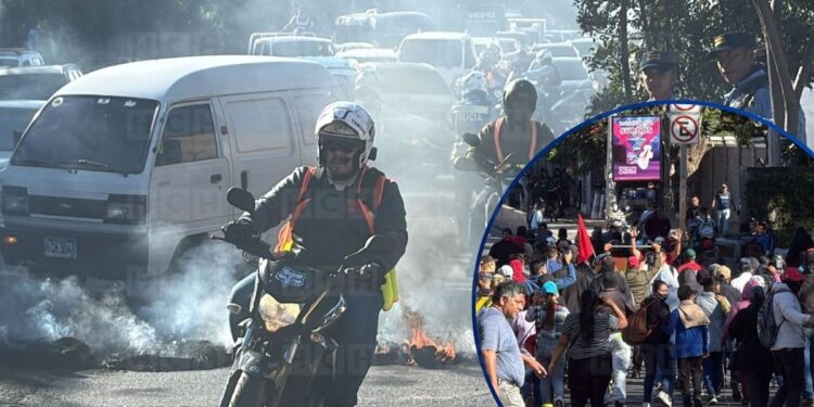 ¡Cero tolerancia! Desalojan a colectivos de Aldana que protestaban en bulevar capitalino