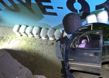 Detienen a dos que llevaban droga caleteada dentro de carro en La Ceiba