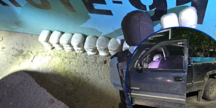 Detienen a dos que llevaban droga caleteada dentro de carro en La Ceiba
