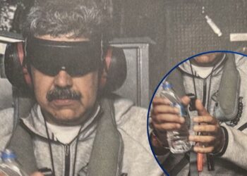 ¡Esposado y custodiado! EEUU publica primera fotografía oficial de Nicolás Maduro tras su captura