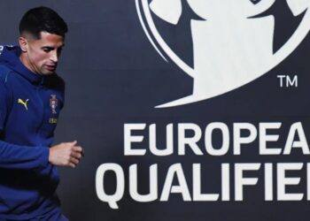 Joao Cancelo regresa al Barcelona y portará el dorsal 2