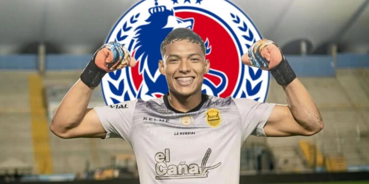El sorprendente refuerzo de Olimpia para su portería
