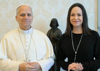 El papa León XIV recibe en el Vaticano a María Corina Machado, líder opositora venezolana
