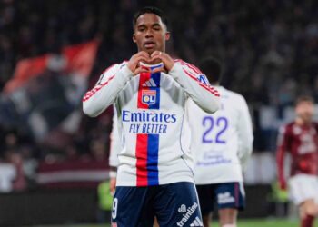 Endrick brilla en Francia marca un hat-trick y sus números asustan