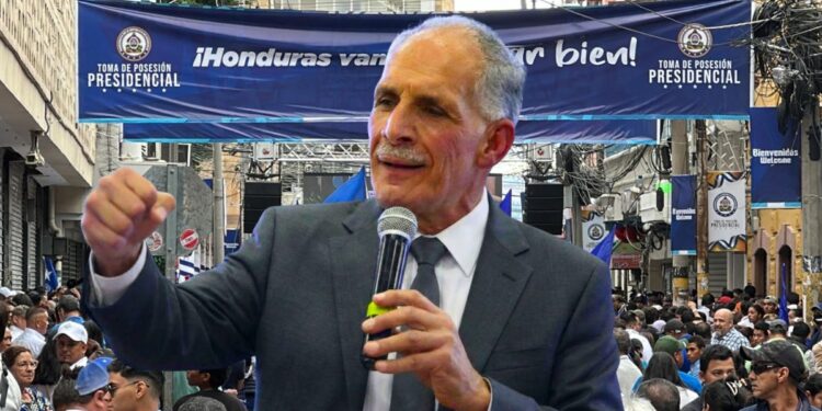 “Honduras, vamos a estar bien”: Presidente Asfura desde las afueras del Congreso Nacional