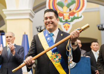 Juan Diego Zelaya es investido como nuevo alcalde del Distrito Central.