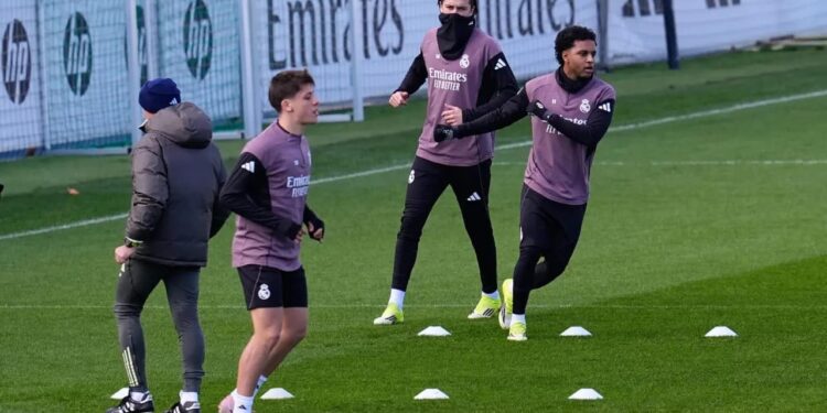 Las 3 altas de Arbeloa para visitar al Villareal por LaLiga