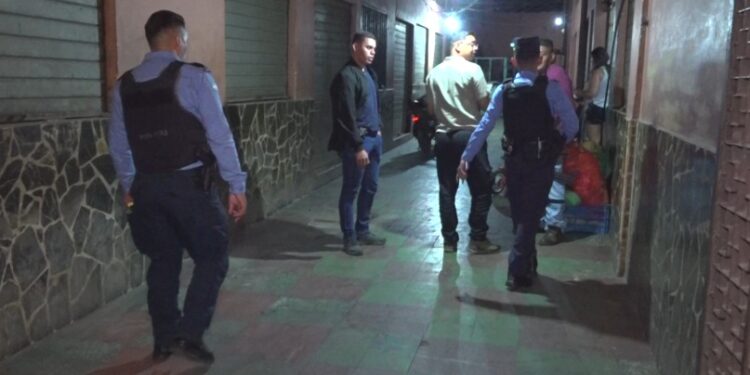 Hallan sin vida a “El Colocho” en hotelito de Comayagüela | Móvil Emergencia TGU