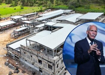 Nasry Asfura confirma que continuará construcción de los ocho hospitales