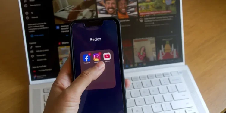 Los diputados franceses aprueban la prohibición de las redes sociales a menores de 15 años