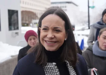 María Corina Machado pide una «transición real» en Venezuela tras reunirse con Marco Rubio
