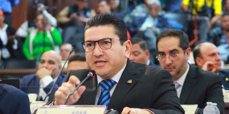 ¡Primeras labores! Presentan los primeros decretos del CN, entre ellos, la venta del avión presidencial
