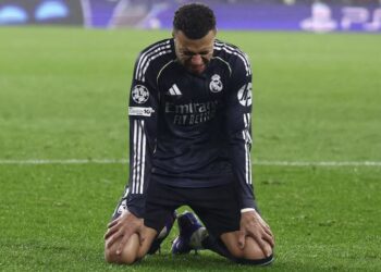 ¡Doloroso! Real Madrid vivió una pesadilla en Lisboa y cayó 2-4 ante un Benfica muy eficaz